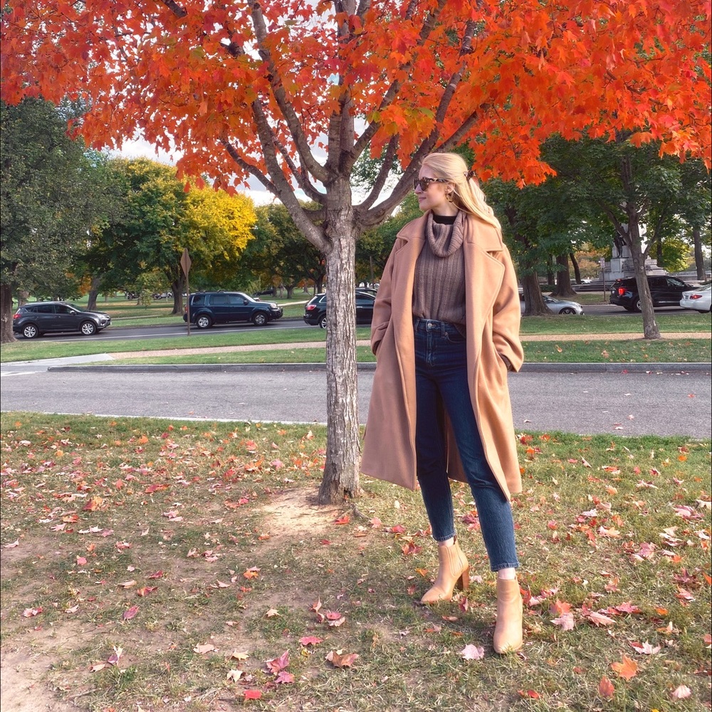 Perfect for Fall NWT Sold Out Finley Bootie - Picture 14 of 15